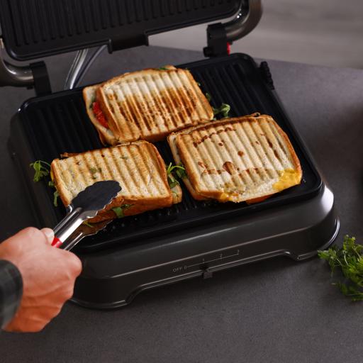 Geepas GGM36539 Grill Maker | 2000W | Stainless Steel Electric Grill with Adjustable Temperature Control| Non-Stick Plates| Drip Tray| Quick Heating| 2 Years Warranty