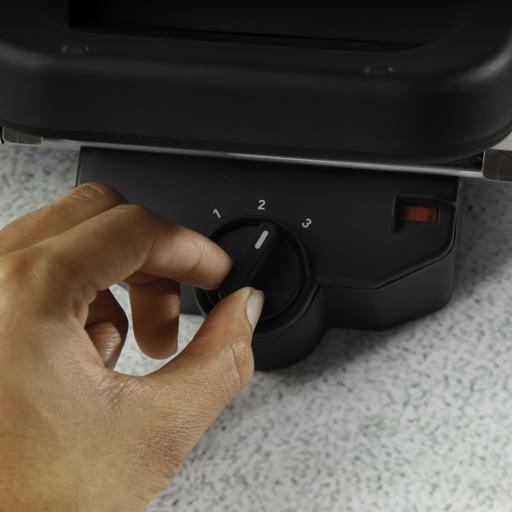 Geepas Multifunction Grill Maker GGM5458 |Powerful Electric Grill with Non-Stick Plates| Adjustable Thermostat Control| Cool-Touch Handle| Easy Cleaning| 2 Years Warranty