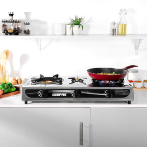 Geepas GK6857 Triple Burner Gas Cooker | Stainless Steel Body| 3  Burners| Auto Ignition System | 5.60kW Powerful Heat Output | Easy Cleaning Design & 2-Year Warranty