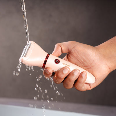 Geepas 3-in-1 Waterproof Lady Shaver Set GLS57521UK | IPX6 Waterproof, LED Indicator | Cord & Cordless Use | 3 Heads, 2 Combs | Ideal for Home & Salon | 2-Year Warranty