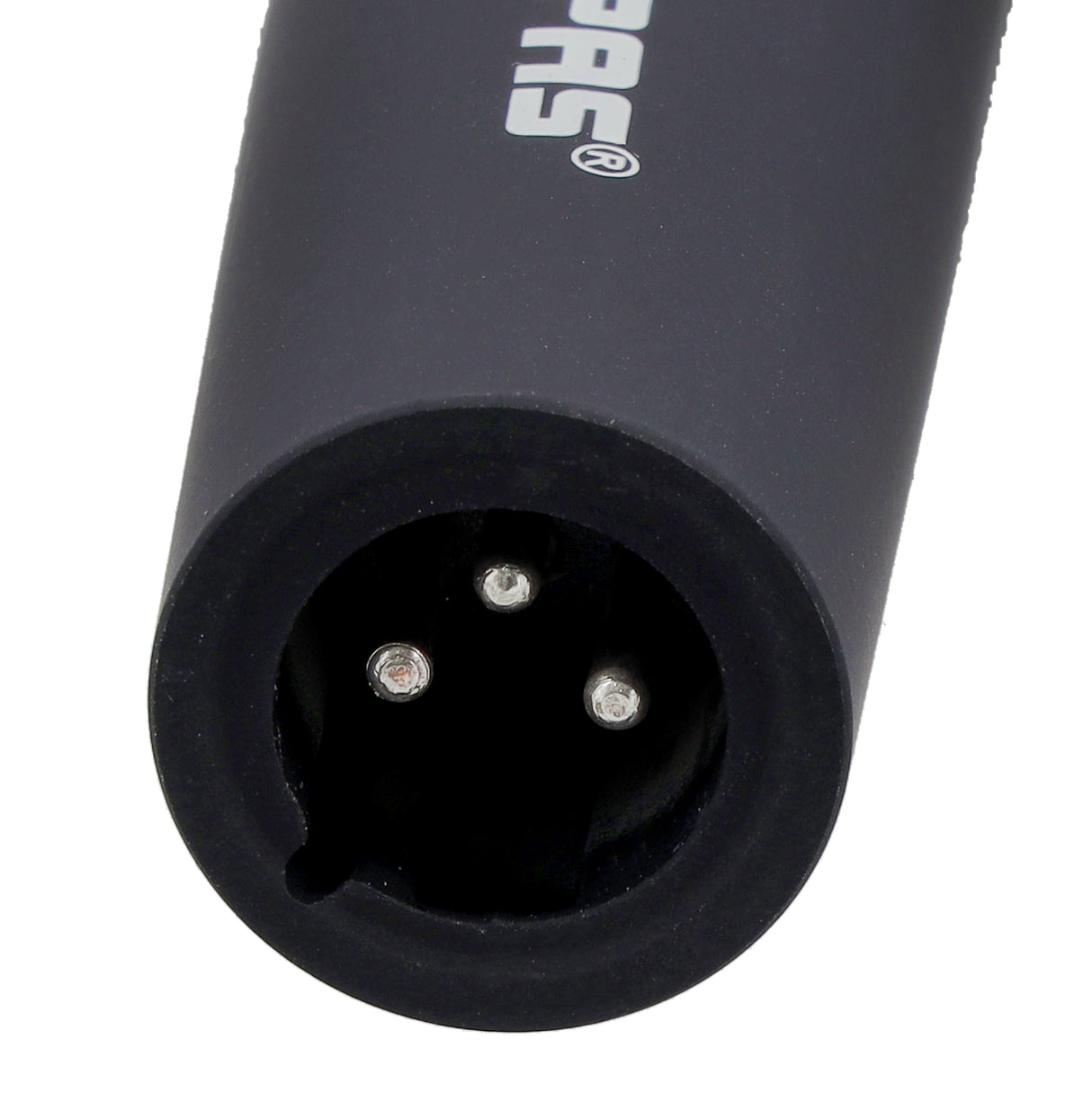 Geepas GMP3906 Dynamic Microphone | High Sensitivity Vocal Pickup | Low-Noise Clear Audio Performance | Durable 5.6×5m Cable for Flexible Setup | 2 Years Warranty