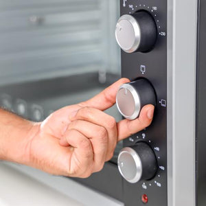 Geepas Electric Oven GO4402N | 80L Capacity | 2400W Power| Rotisserie & Convection Function| 4 Heating Stages| Adjustable Temperature Control | 2 Years Warranty