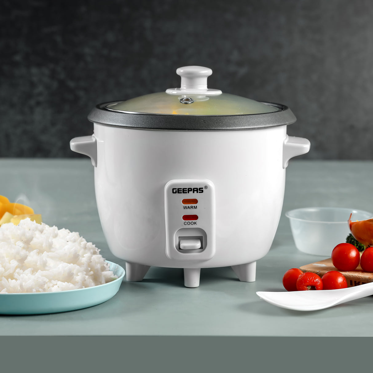 Geepas Personal Rice Cooker GRC1828 | 0.6L Compact Capacity | Ideal for Cooking & Keeping Food Warm |  Energy Efficient, Easy to Clean & Durable Design | 2 Years Warranty
