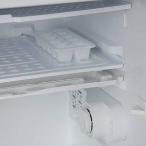 Geepas GRF119SPE 110L Single Door Defrost Refrigerator |92L Net Capacity |Quick Cooling technology |single door design | Mechanical temperature control |R600a refrigerant