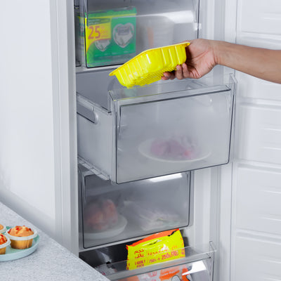 Geepas GRFU2006 Upright Freezer | 200L Capacity| -18°C Cooling| Tropical Compressor | 6 Crystal Drawers| Adjustable Thermostat|  3-Star ESMA Rating | 1-Year Warranty