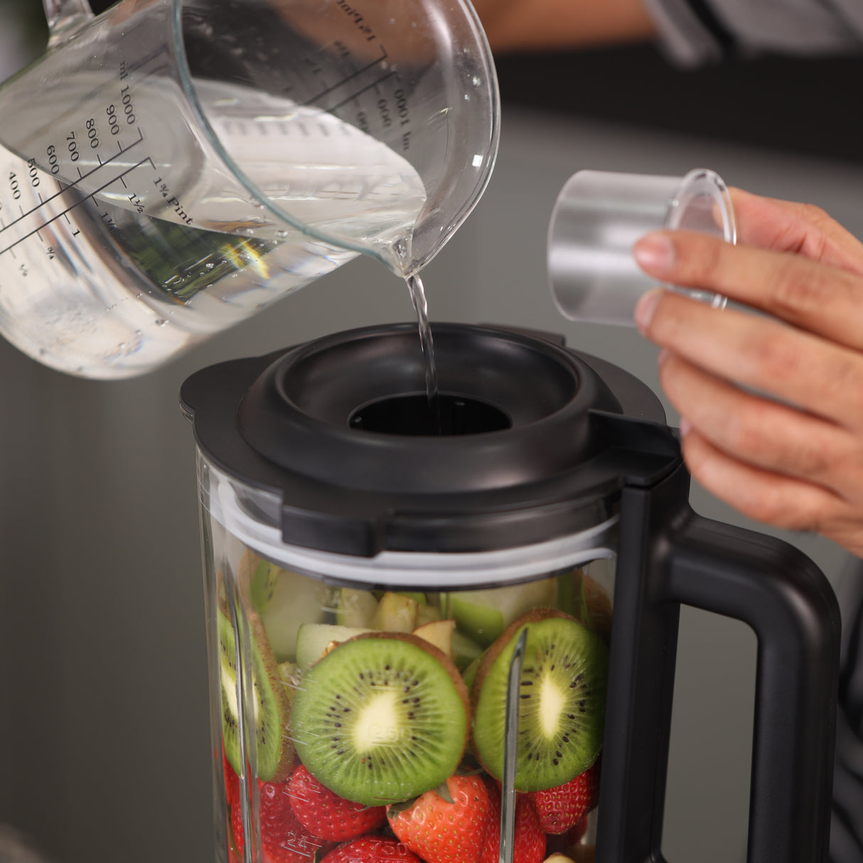 Geepas GSB44050 2-in-1 Blender – 2.2L, 1200W
