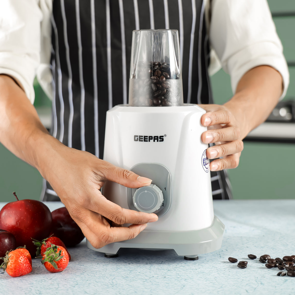 Geepas 2-in-1 Blender & Mixer Grinder- GSB44083 | 1.5L PC Jar & Coffee Grinder | 2 Speed Settings with Pulse | Safety Interlock | Stainless Steel Blades, Durable Design