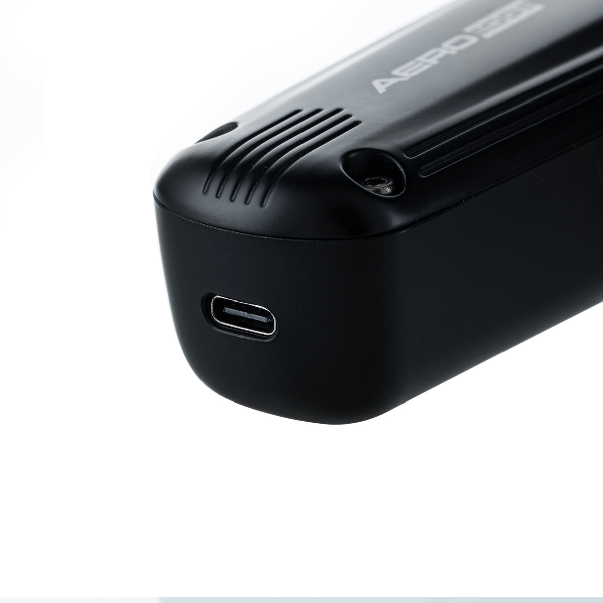 Geepas GTR56034UK Professional Digital Hair Clipper | 2000mAh Battery | 9000 RPM | DLC Blade | 3 Speeds | 4 Guide Combs | Long Battery Runtime | Durable Metal Housing