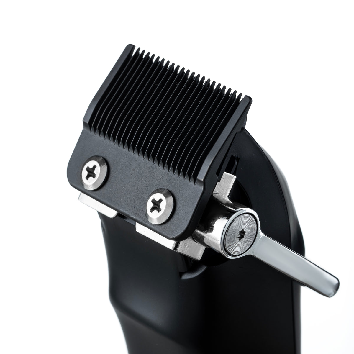 Geepas GTR56034UK Professional Digital Hair Clipper | 2000mAh Battery | 9000 RPM | DLC Blade | 3 Speeds | 4 Guide Combs | Long Battery Runtime | Durable Metal Housing