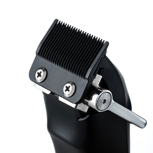 Geepas GTR56034UK Professional Digital Hair Clipper | 2000mAh Battery | 9000 RPM | DLC Blade | 3 Speeds | 4 Guide Combs | Long Battery Runtime | Durable Metal Housing
