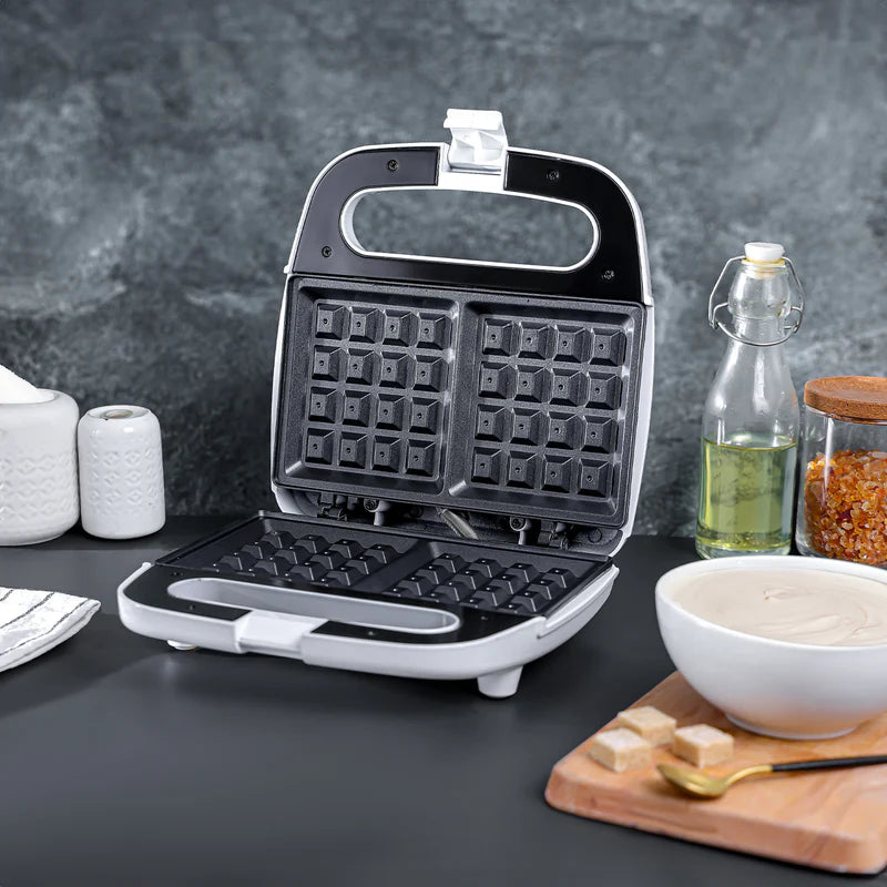 Geepas GWM676 Waffle Maker | 750W Power| Non-Stick Cooking Plates | Dual Indicator Lights | Cool-Touch Handle | Overheat Protection | Easy to Clean | 2 Years Warranty