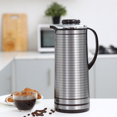 Geepas GVF5260 Vacuum Flask |  1.6 Litre Capacity| Mirror + Brown Finish | Plastic, Iron, Glass & Silica Gel Material | Hot & Cold Beverage Insulation | 2-Year Warranty