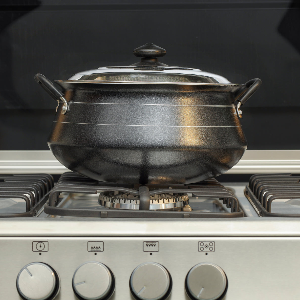 Royalford 26CM Non-stick Handi Casserole RF10006|  Durable DUPONT Non-stick Coating| Stainless Steel Lid| 3MM Thick Aluminium Body| Cool-touch Handles| PFOA-Free