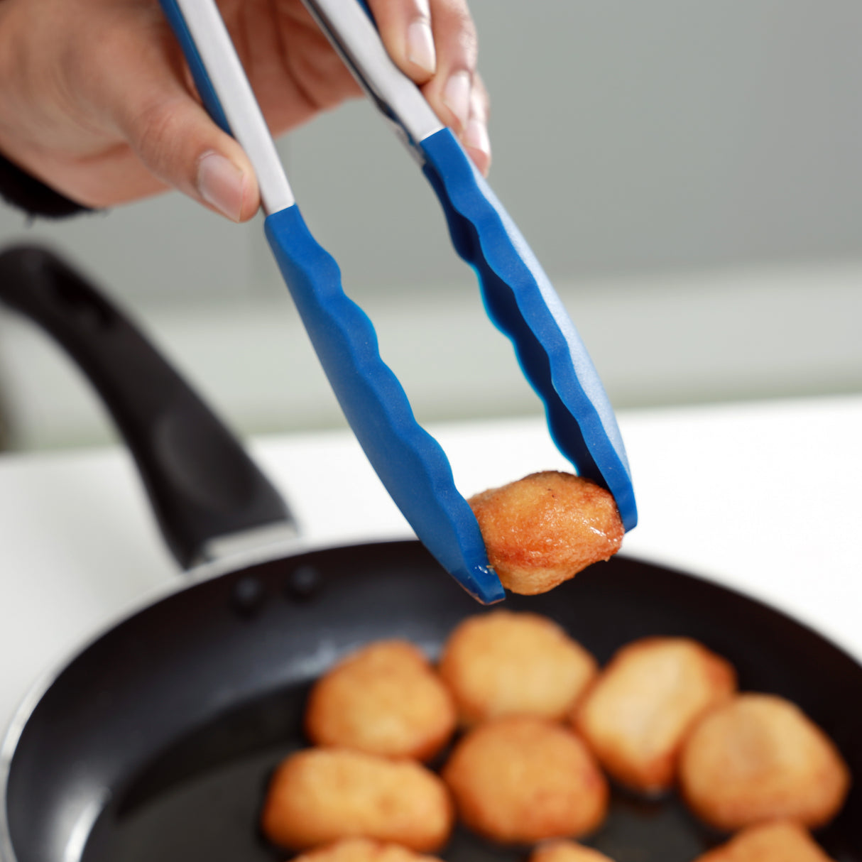 Royalford RF10656 Silicone Food Tong| stainless steel body, heat-resistant & durable, non-slip grip| ergonomic design, ideal for cooking, grilling, serving & kitchen use|