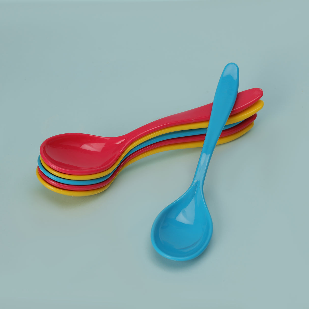 Royalford RF11130 6PCS Boutique Spoon Set | made from premium plastic & lightweight | colorful spoons with ergonomic design, for desserts, snacks and daily use|