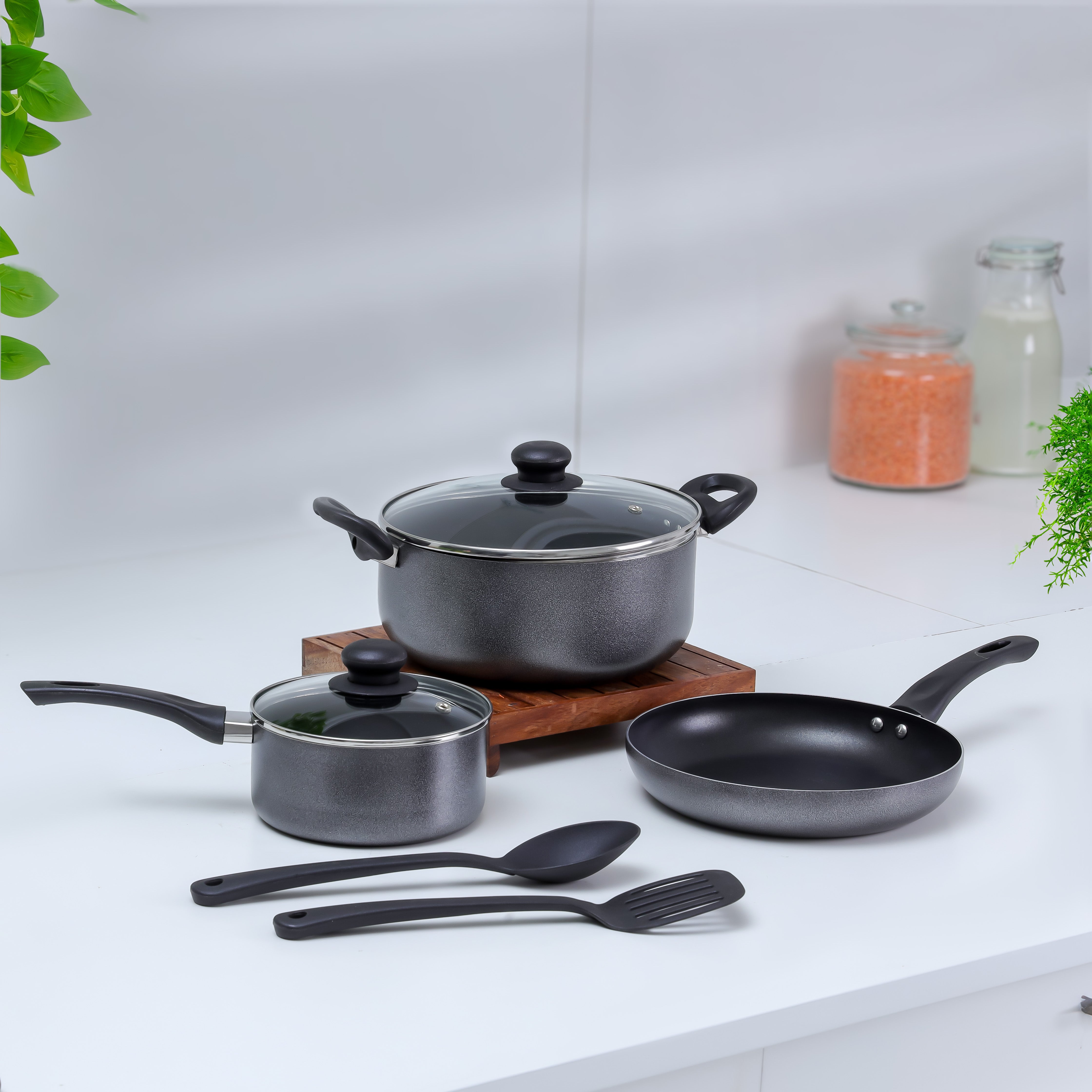 新品未使用 Union Plaza Pan Set Friars Club Royalford RF11953 7 Pcs Non-Stick Cookware Set| Press Aluminium