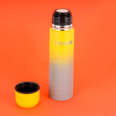 Royalford 500 ml Stainless Steel Vacuum Bottle- RF12390/ Preserves the Flavor and Freshness, Unbreakable/ Portable, Leak-Resistant and Light-Weigh, Available in 2 Colors