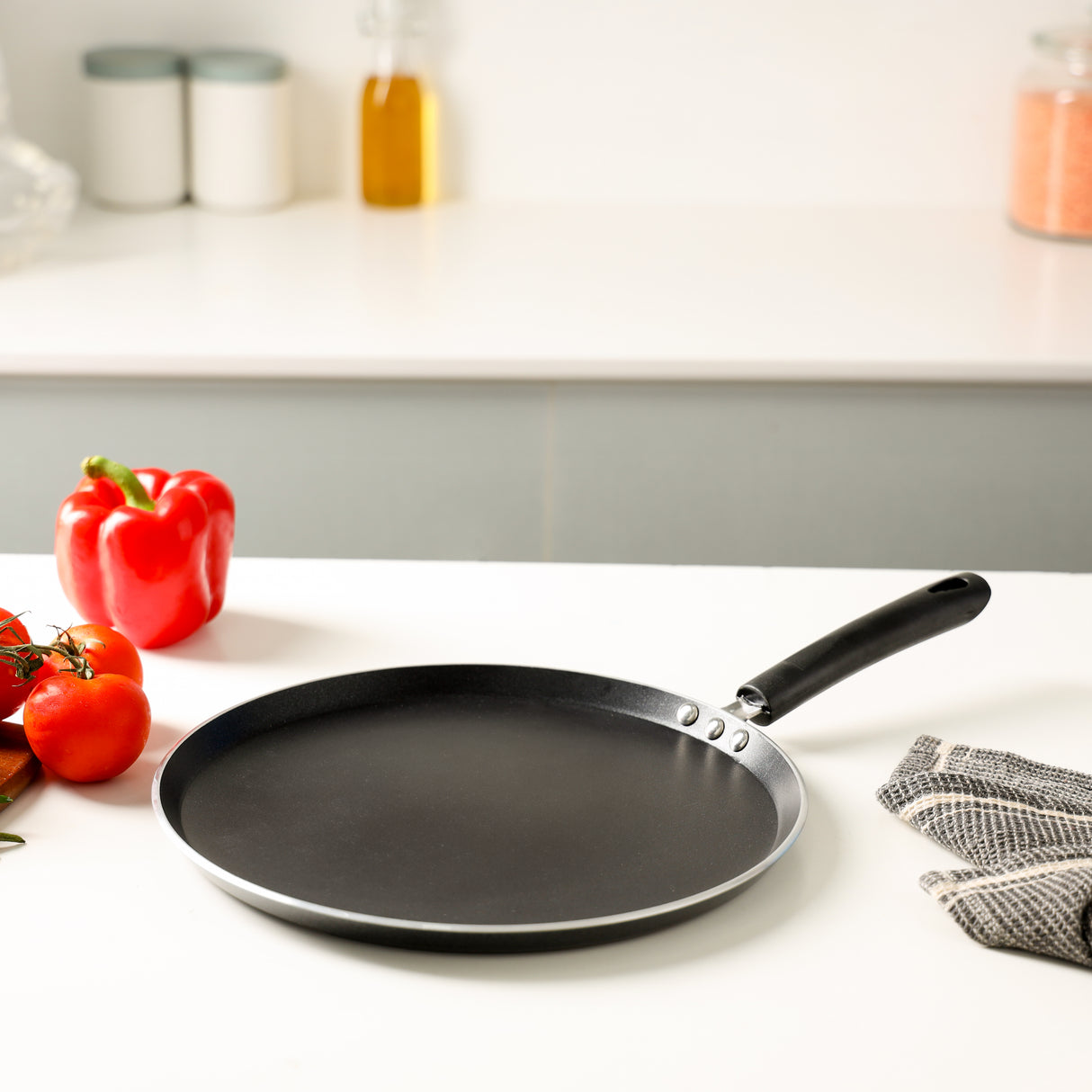 Royalford RF5332 Non-Stick Dosa Tawa 28cm | 3 Layer DuPont Coated Aluminium Flat Pan | Suitable for Dosa, Roti, Chapati with Even Heat Distribution for Everyday Cooking