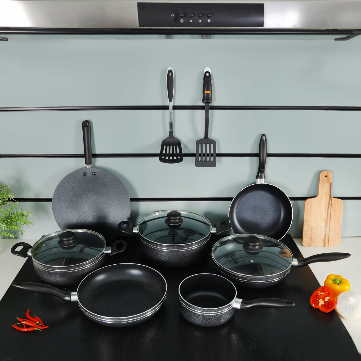 Royalford 12pcs non-stick cookware set RF5858– includes casseroles, frypans, saucepans & utensils. Durable, easy to clean & perfect for all stovetops