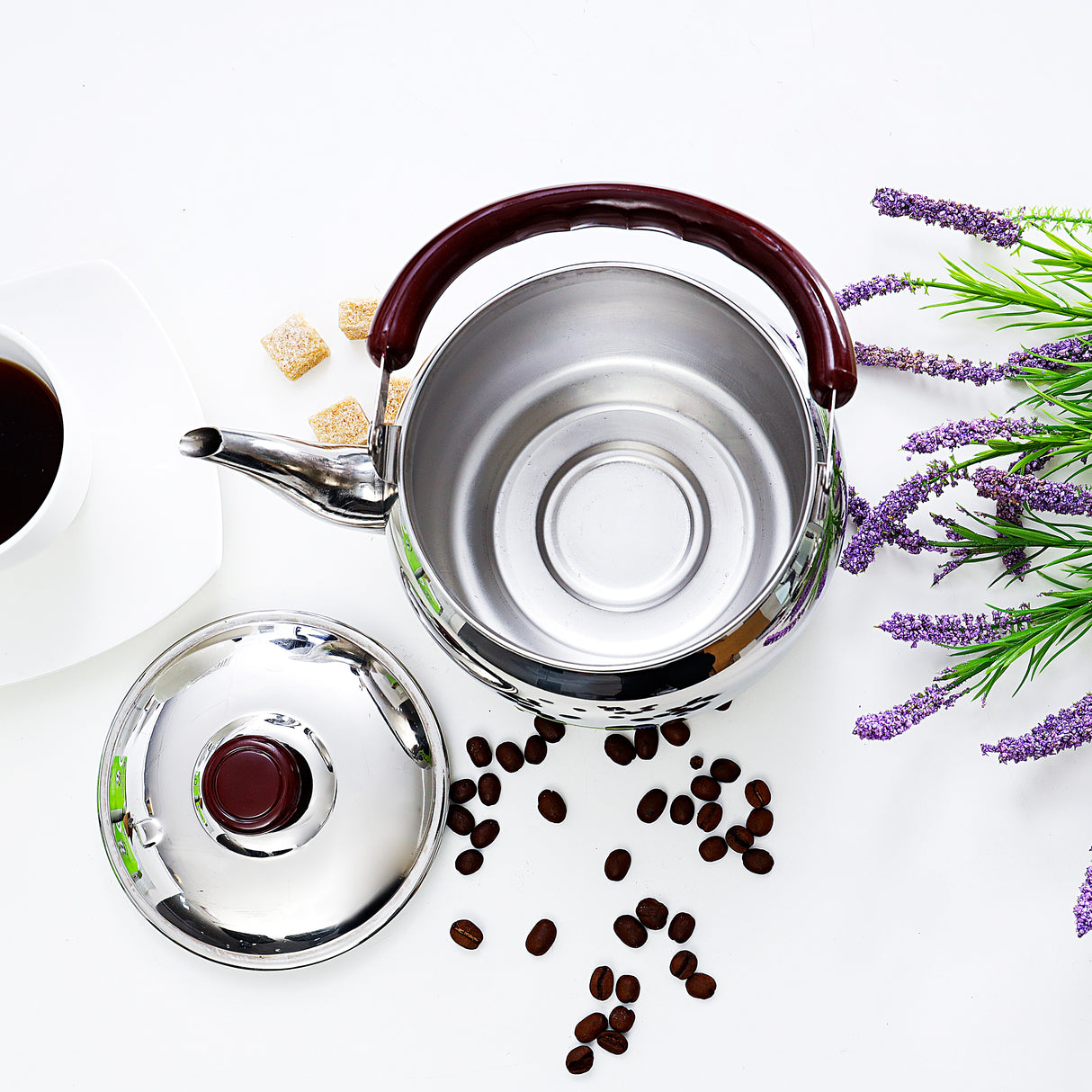 Royalford RF6186 2L Stainless Steel Whistling Kettle | Durable Mirror Finish Tea Kettle with Heat Resistant Handle | Loud Whistle | Suitable for Gas & Electric Stoves