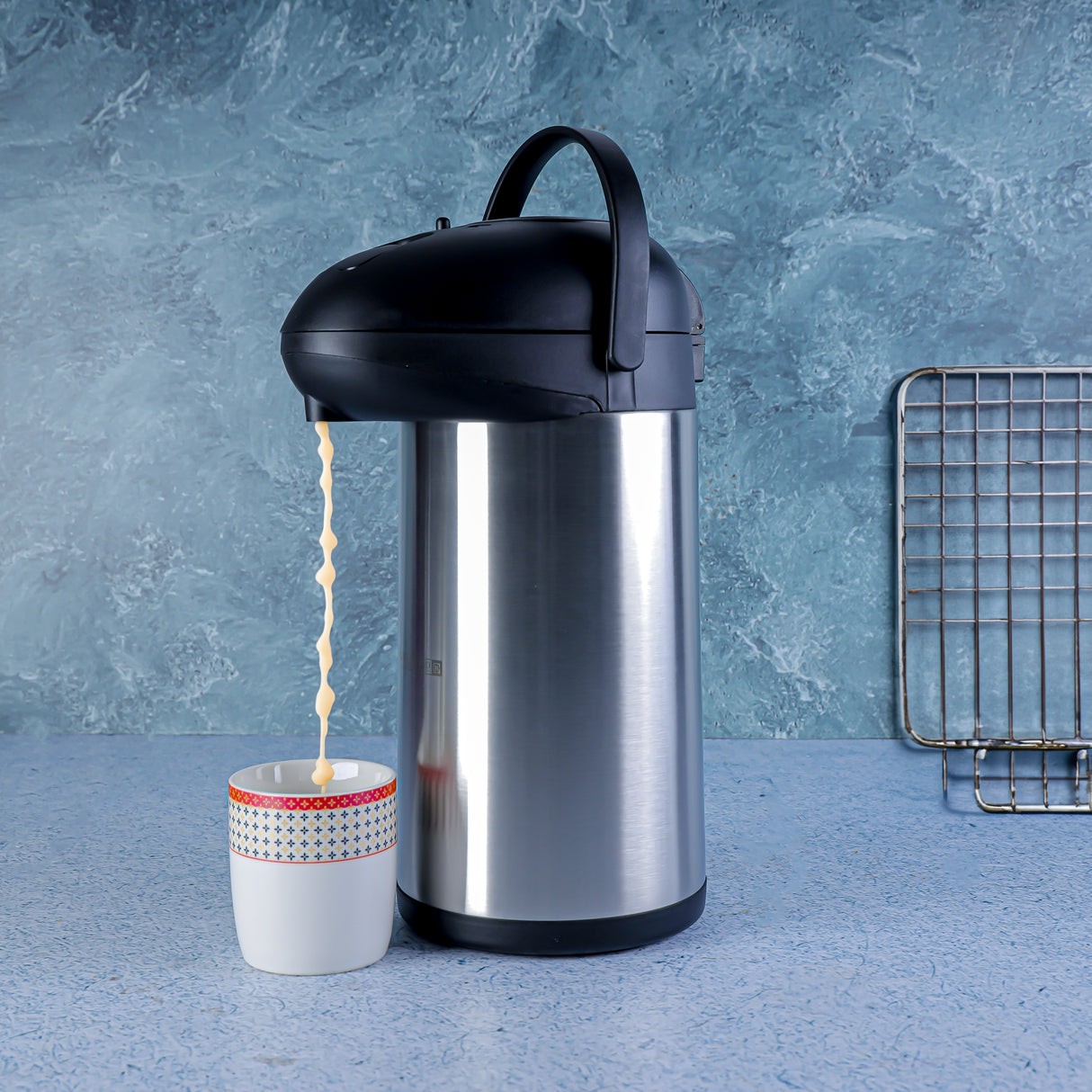 Royalford RF8337 4L Double Wall Vacuum Flask - Keeping Hot/Cold Retention, Pump Action Spill-Proof Pouring Coffee, Hot Water, Tea, Beverage | Ideal for Commercial & Outings