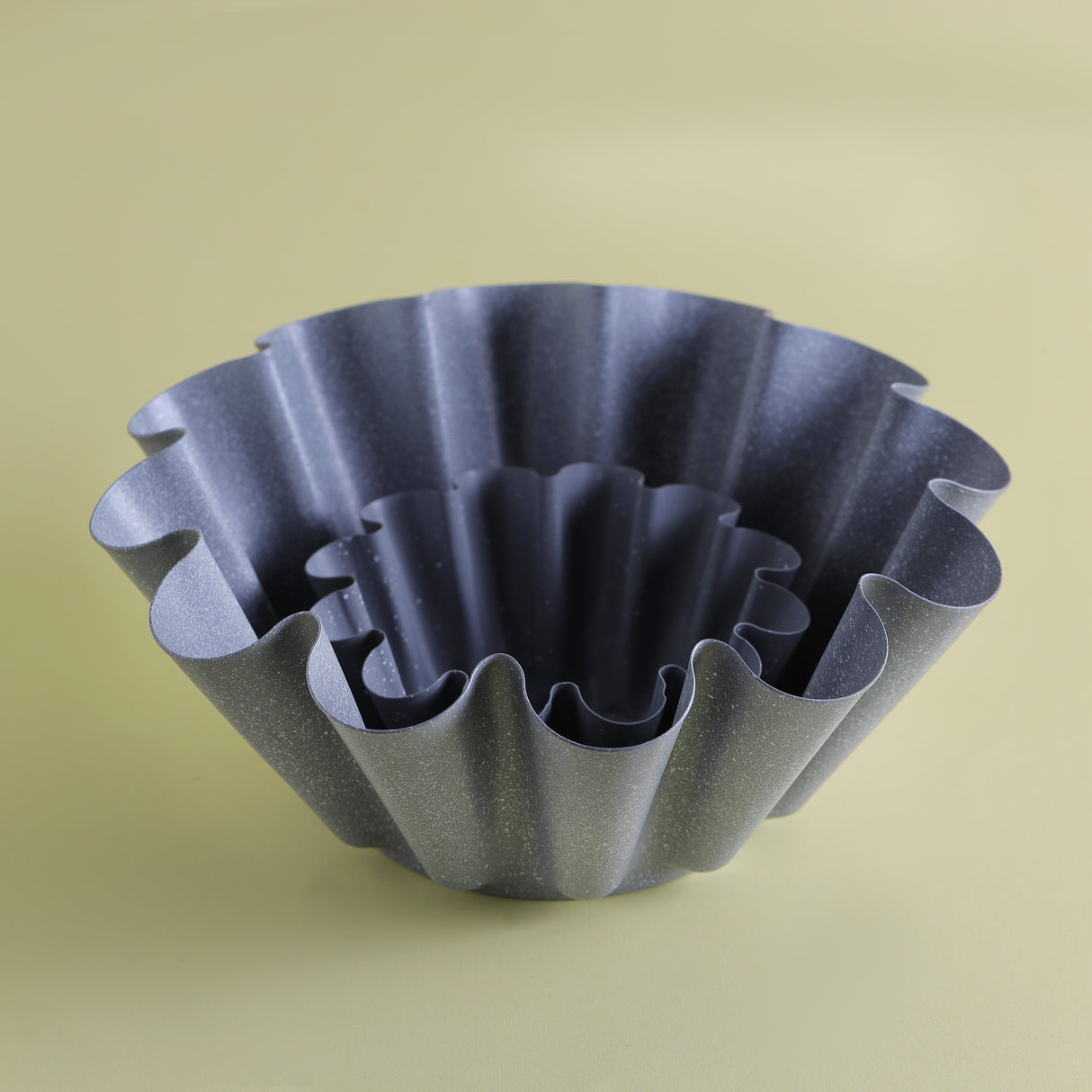 Royalford RF8785 Brioche Cake Mold | 2-Piece Baking Set | Premium Non-Stick Coating for Easy Cake Release & Quick Cleanup | Ideal for Brioche, Desserts & Artisan Bakes