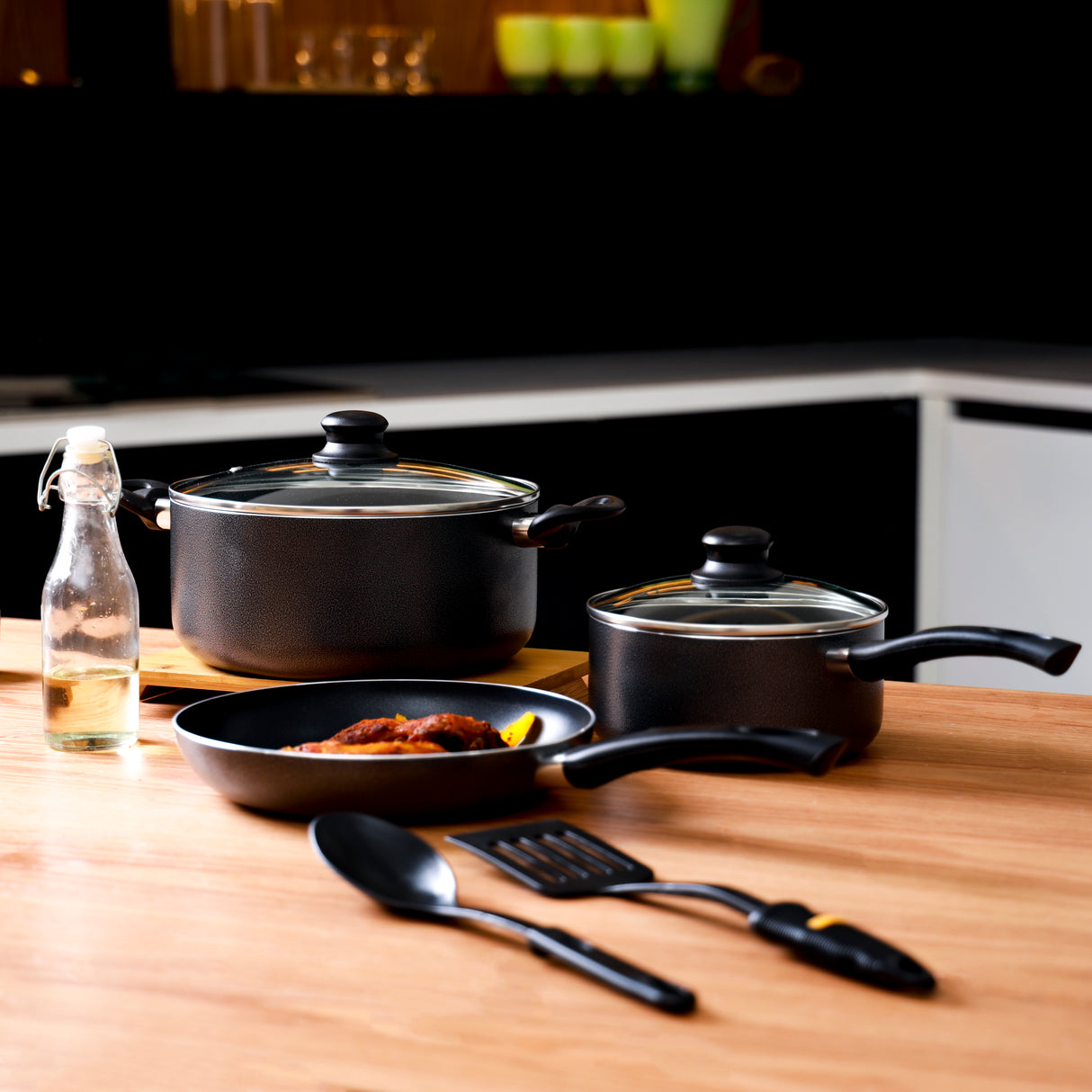 Royalford Aluminum 7 pieces cookware set RF8948 with non-stick coating and stainless steel Frames, Sauce pan, fry pan, casserole set, and 2 nylon tools included