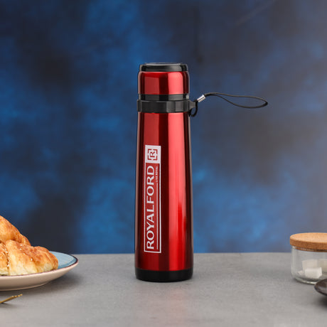 Royalford RF9460 Vacuum Bottle 800ml | Stainless Steel Double Wall Insulated Hot & Cold Water Bottle | Leak Proof Lid | Perfect for Office,  Travel,  Gym & Outdoor Use