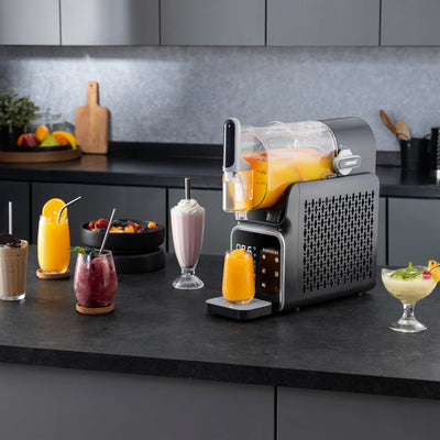 Geepas GSM63093 Slushie Machine | 7 Smart Programmes |Touchscreen & Frozen Drink Maker |cooling compressor | Adjustable slush consistency |Anti-spray & anti-drip design