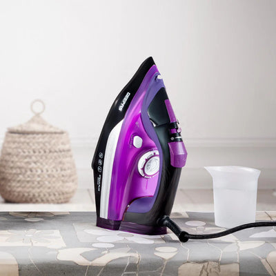 Geepas GSI24025 Ceramic Steam Iron | 3000W Powerful Iron with 480ml Water Tank | Adjustable Steam Control | Burst & Spray Function | Self-Cleaning | 2 Years Warranty