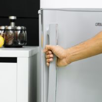 Geepas Direct Cool Refrigerator 150L | 5.3Cu.Ft Capacity | GRF2009SPE | Transparent Door Basket & Glass Shelves | Adjustable Front Wheel Fridge with Lock & key 